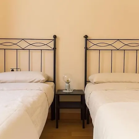 公寓 Candie By Gades Gestion